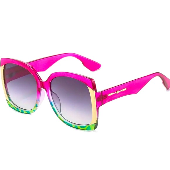 Oversized Pink and Green Tortoiseshell Glasses - Picture 4 of 4